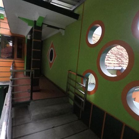Dhika Adventure Hostel Probolinggo Exterior photo